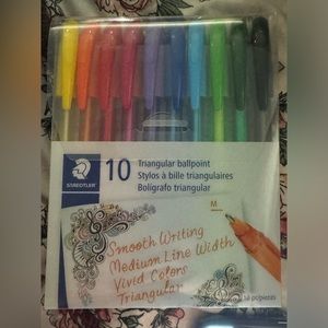 10pc Triangular ballpoint pens